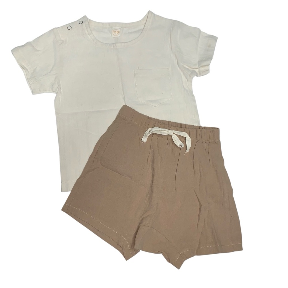 Children’s set lightweight top and shorts see description